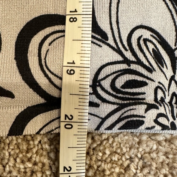 Cable and Gague cardigan sweater Petitie M, black and grey mod pattern - Picture 13 of 15